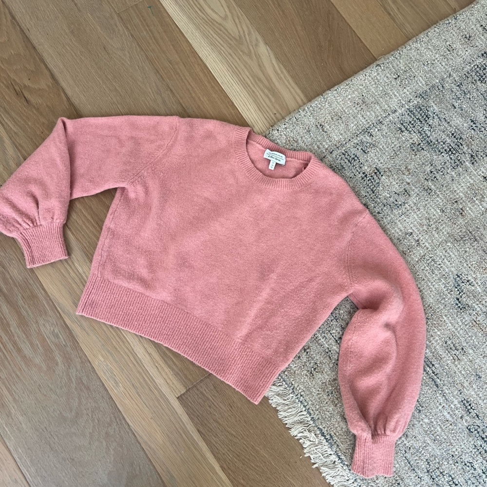 & Other Stories cropped sweater pink jumper super soft size M